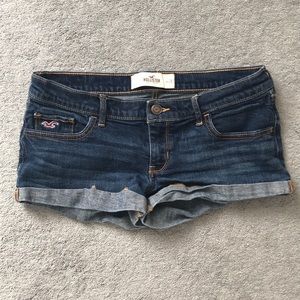 〽️Hollister Shorts〽️